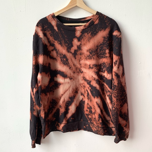 Everlast Sweaters - Everlast custom bleached tie dye crewneck sweater